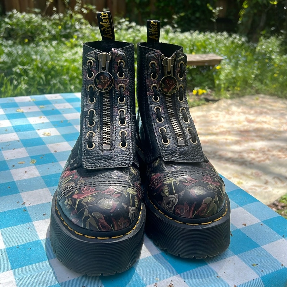 DR MARTENS Sinclair Roses Leather Platform Boots